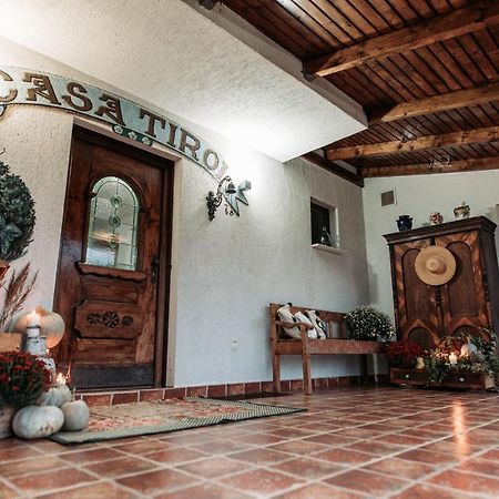 Hotel Casa Tirol Blaj Exterior foto